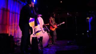 Gary Clark Jr. - A Whole Lot Of Lovin' (BB King Cover) - SPACE - Evanston, IL 8/22/11