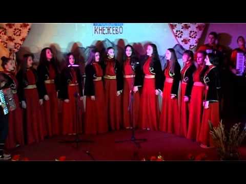 Etno grupa Prosvjeta-Djevojka na studencu