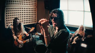 James And The Cold Gun - Fragile video