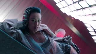TIA RAY (ft. Jackson Wang 王嘉尔 ) - Lucky Rain (Official Music Video)
