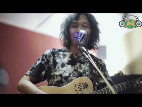 Randolf Arriola & Rumshot -  Wait In Vain (Live looping & percussion)