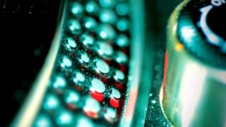 St Che' - Be My Powerstation