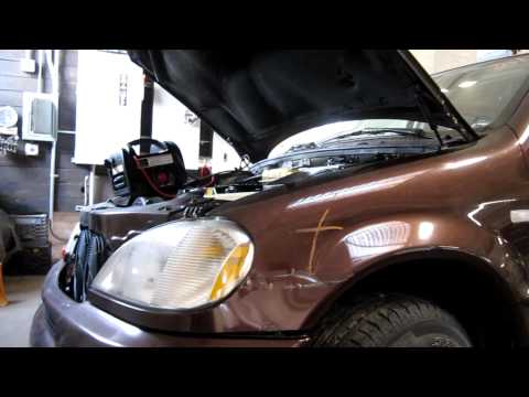 Parting out a 2001 Mercedes ML320   120231