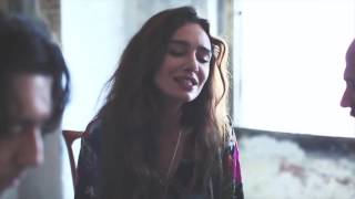 yüksek sosyete Birce Akalay &amp; Alex   Manidar