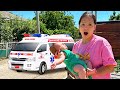 MARIA Goes To The HOSPITAL With BABIES Because She S PANICKED Types Of Mothers With BABIES