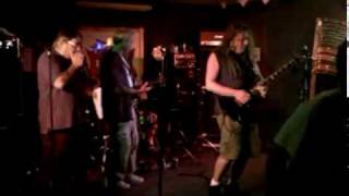 Stiffy Green playing  Mustang Sally