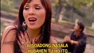 Download lagu CHARLES SIMBOLON & JULY MANURUNG - HUTAON NAMAI ( Musik Video) {HD} mp3