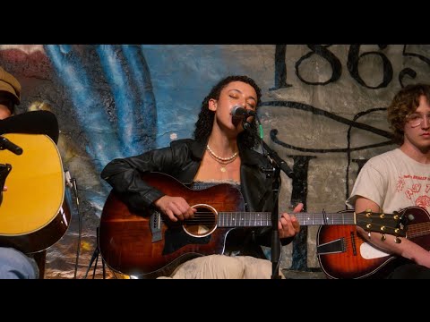 You're Gonna Be A Star - Live in Nashville