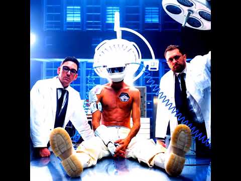 CRO feat. MIKSU/MACLOUD - CROBOT [ 432Hz ]