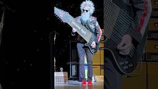 Download lagu They can't believe zztop uses such a giant guitar!🎸😲 #zztop #zztopstyle #zzt #billygibbons mp3 Download lagu They can't believe zztop uses such a giant guitar!🎸😲 #zztop #zztopstyle #zzt #billygibbons mp3