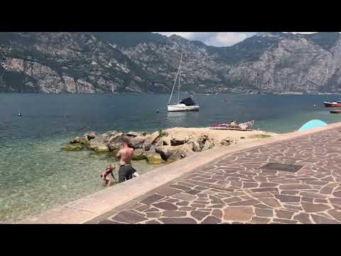 Malcesine Italy Lake Garda  Италия. Прогулка в Мальчезине. Озеро Гарда 5