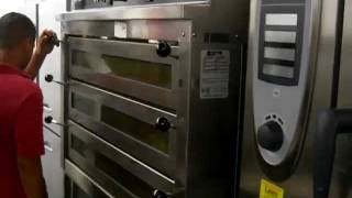 preview picture of video 'Electric 3 Deck Jet Air Pizza Oven - Lauro Auctioneers & Restaurant Equipment - South Florida'