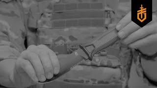 Strongarm Fixed Serrated Black