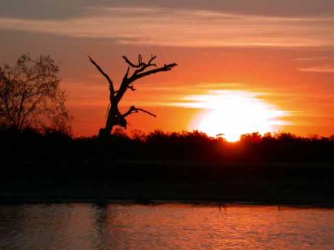 Michal Tučný , Jitka Molavcová  -  Nezacházej slunce ,Jedeme cestičkou ouzkou