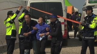 Childrens bodies recovered from ferry