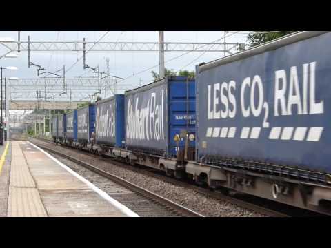 88002 4S43 Daventry - Mossend  24/6/17.