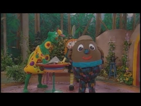 Polka Dot Shorts - Ep. ??: A Windy Day (1995)