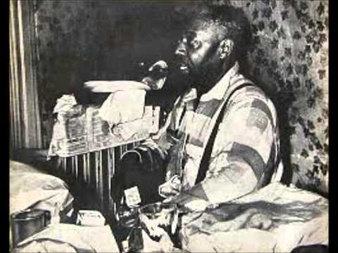 Gitfiddle Jim (Kokomo Arnold)-Paddlin' Blues