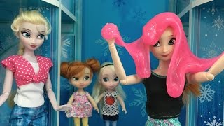 Slime Joke in Elsa's Ice Palace! Anna & Elsa Toddlers Fun! Ooze Monster Funny Episode!