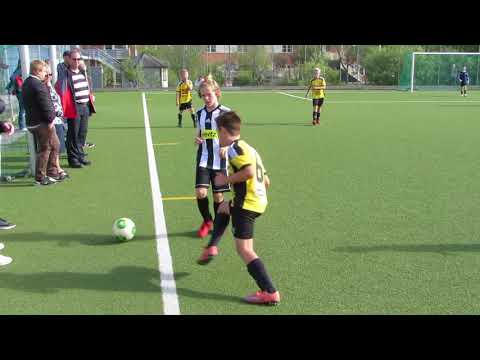 2017-09-16. Sanktan P10 Medelsvår. FC Boo - Ingarö IF Gul