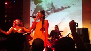Dawn Richard performs &#39; 86 &#39; live at SOBs