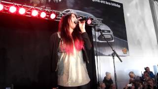 preview picture of video 'Just The Way You Are & Amazing [Cover]   |  Live in Halmstad'