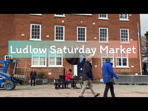 Ludlow Saturday Market & St Laurence's Church.