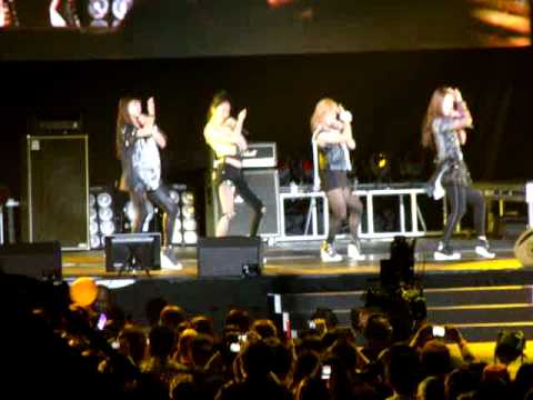 [Fancam] 100904 F(X) - Nu Abo @ SM Town LA