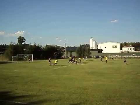 Górnovia Górno - Azalia Brzóza Królewska 3-2 (1-1)