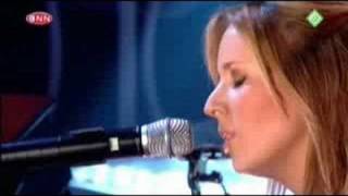 Lucie Silvas - Place To Hide (Live @ TOTP Holland)