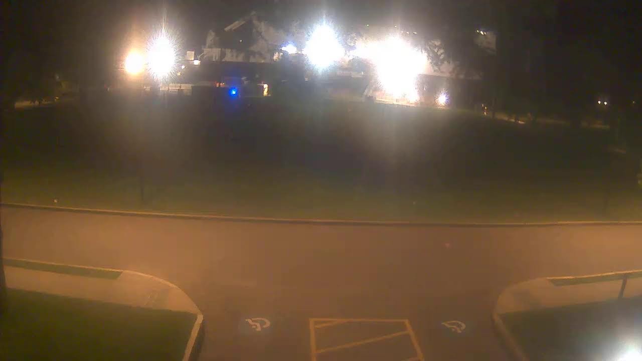 Live webcam view of Campo de desfiles, Academia Marítima