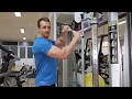 exercitii fitness pt triceps extensii la scripete cu bara dreapta