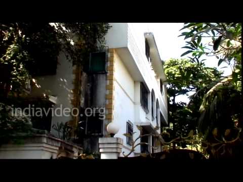 download lagu mp3 mp4 Hema Malini House Juhu, download lagu Hema Malini House Juhu gratis, unduh video klip Hema Malini House Juhu