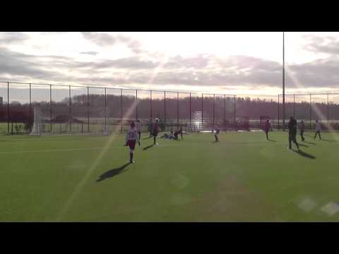 6 dec 2014 Nieuw Utrecht D1 - VV De Meern D3 com 1-3 penalty?