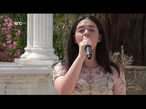 Eksenia Sammut - Strange Birds on Sajf Ma' Gaffiero 2019