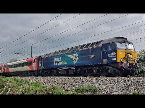 class 57  | DRS 57306 'Her Majesty's Railway Inspectorate'  and mk4s  passing Berkshire 02/05/2022