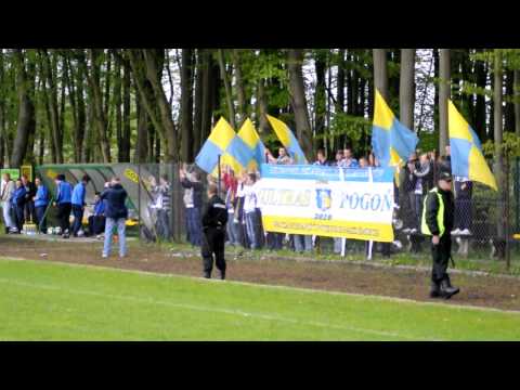 Drawa Drawsko Pom. vs Pogoń Barlinek 08.05.2010 2:7   KIBICE