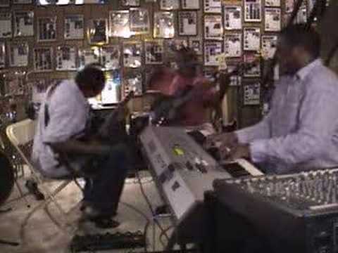 James Ross @ Chuck Bethany, Brian White, JRoss - (Funning Around The Bass-ment)