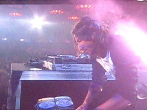 Sony Ericsson : Bob Sinclar live au Grand Palais (Paris - Quicksilver Tony Hawk show)