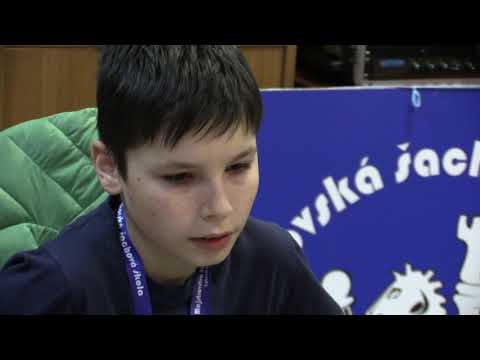 CH12 6.8.  Karapetsas Athanasios - Koška Jiří  ½ - ½