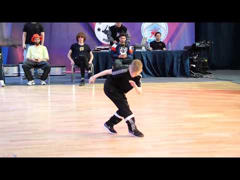 отбор 7-10 bboy Power Jet vs Snake vs Куц vs Тайлунг - брейкданс чемпионат г.Москва