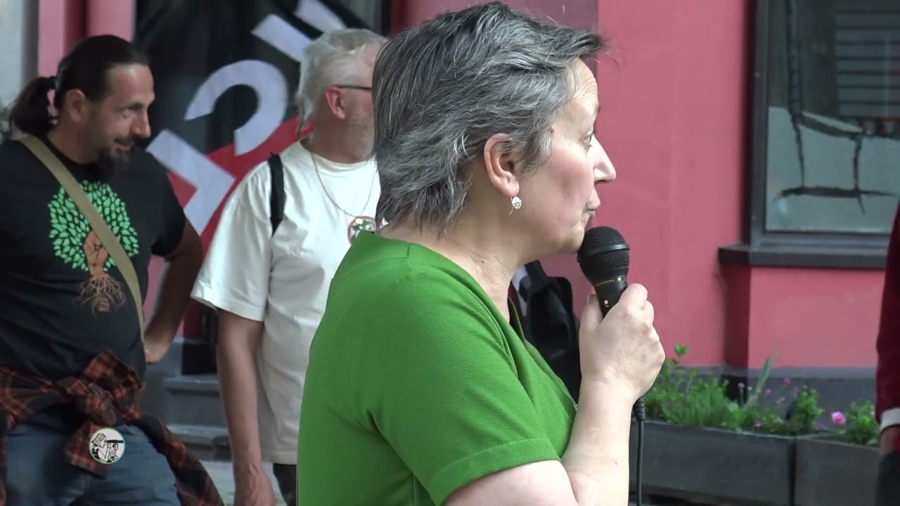 Rassemblement anti RN au Puy-en-Velay