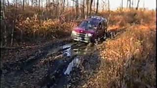 preview picture of video 'Xterra Off Roading - November 2009 Part 1'