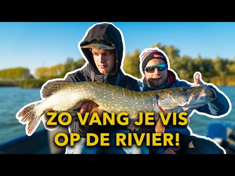 ***VIDEO*** De CRANKBAIT KAMPIOEN Gerald Vierhout & vrouwelijk NAAKT in het water - Roofmeister