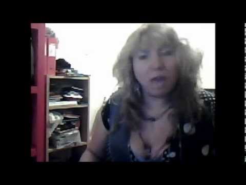 yo me llamo gloria trevi  ESA HEMBRA ES MALA por monica boberg