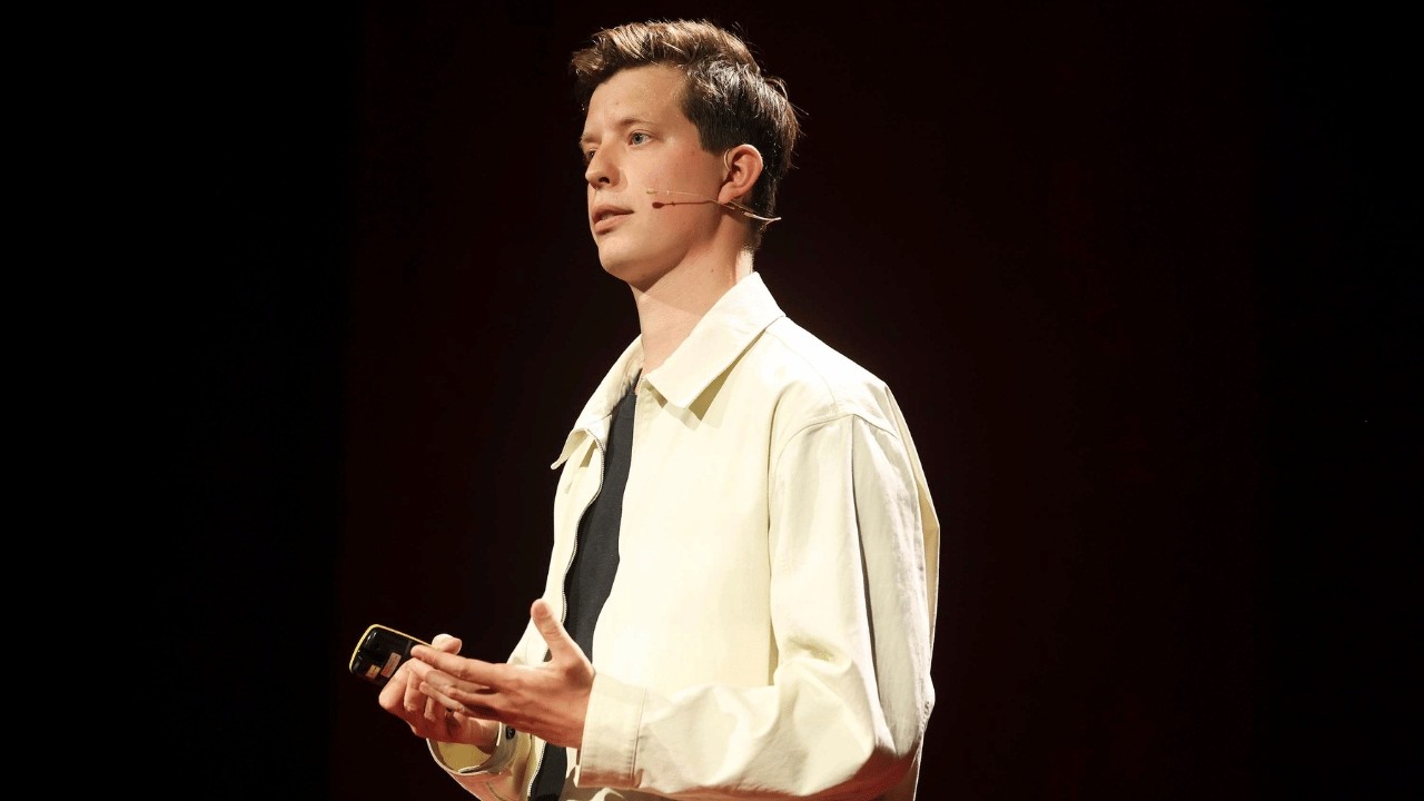 Can we protect democracy from fake news? | Maxim Nitsche | TEDxBerlin