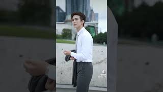 Download lagu Elegant... #xuzhibin #model #shorts mp3