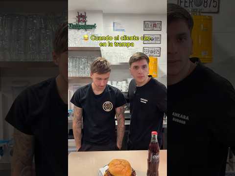 😂 cuando el cliente cae en la trampa!! #humor #hamburgueseria #hamburguesas #restaurante