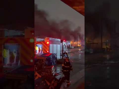 🔥INCÊNDIO ATINGE GALPÃO NA CEAGESP! #incendio #ceagesp #noticias #saopaulo