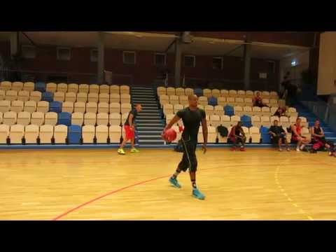 Joseph Taylor slam dunking for Djurgården!